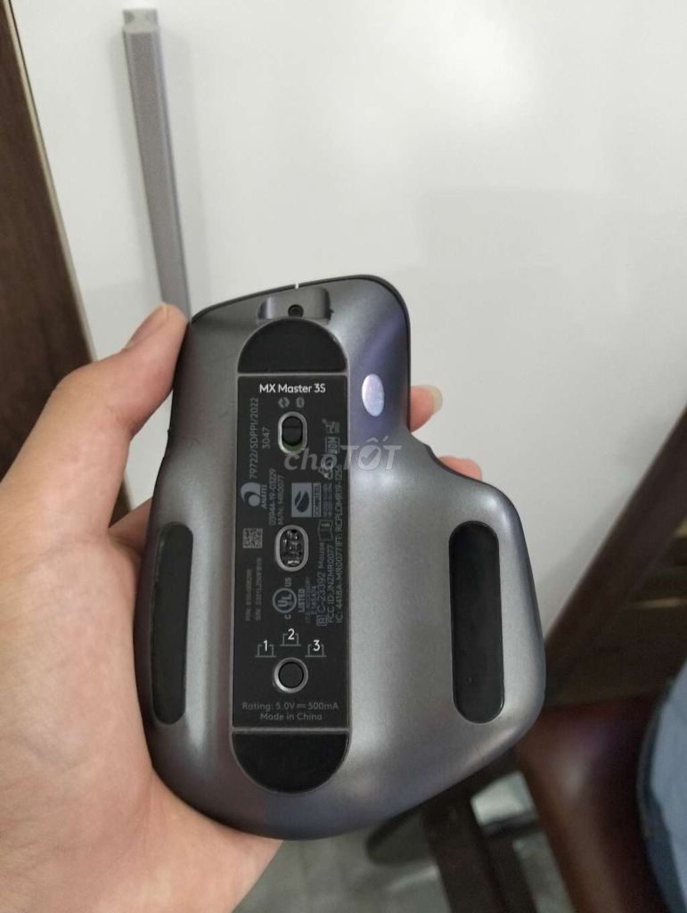 Фото 3: Мышь Logitech MX Master 3S серая