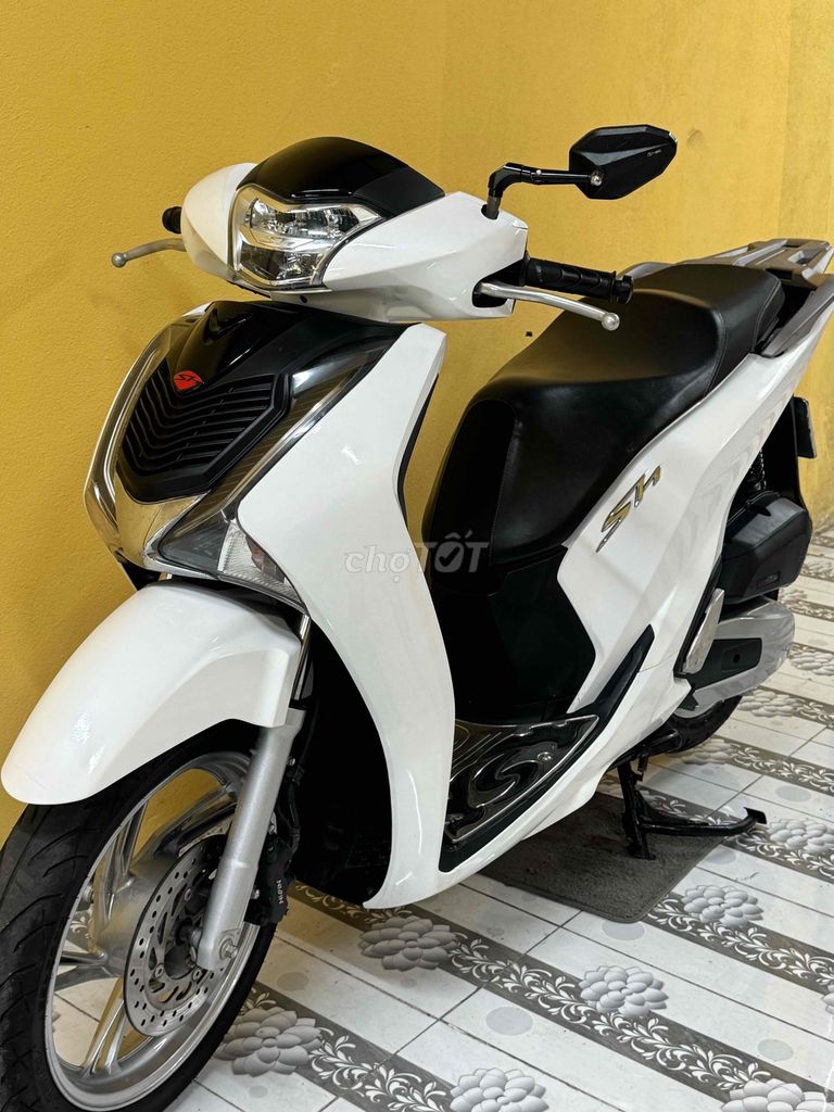 Фото 2: SH 125 2019 Белый-черный супер новый 43AC-384.24