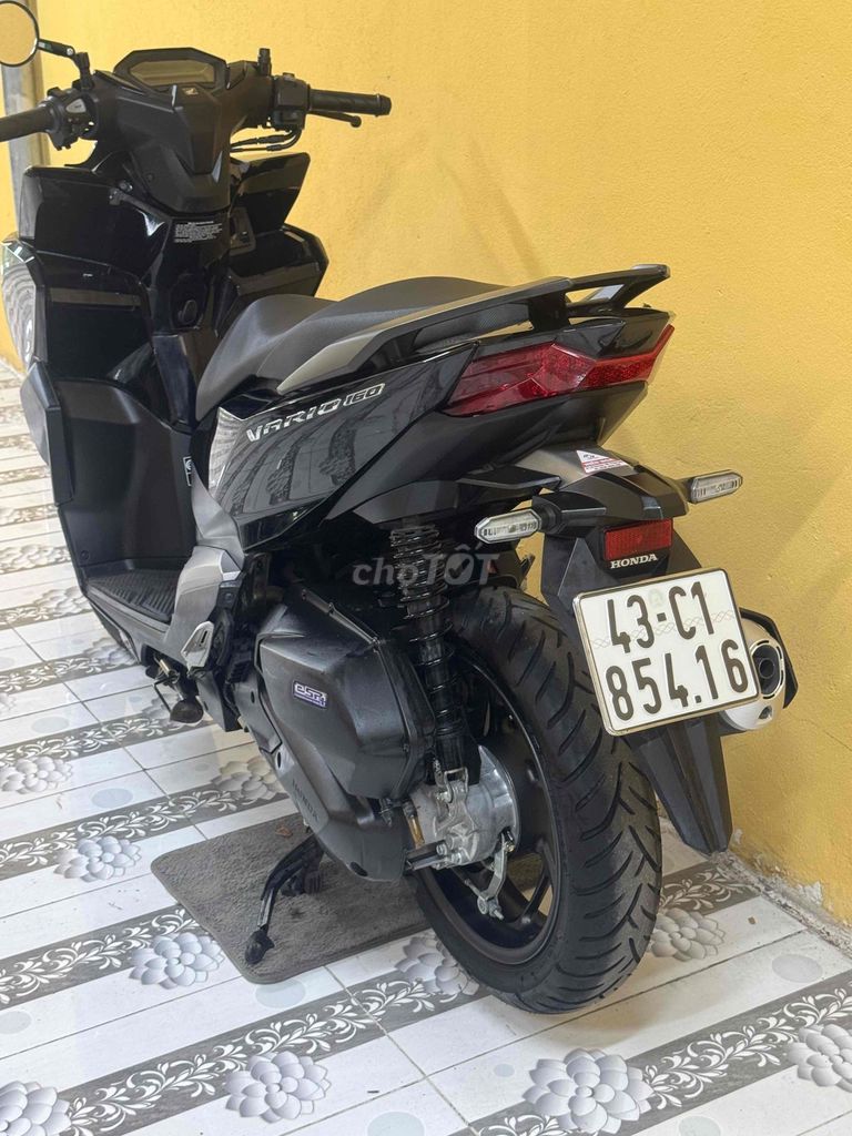 Фото 3: Vario 160 черный глянцевый 2023 года, супер новый 43C1-856.14