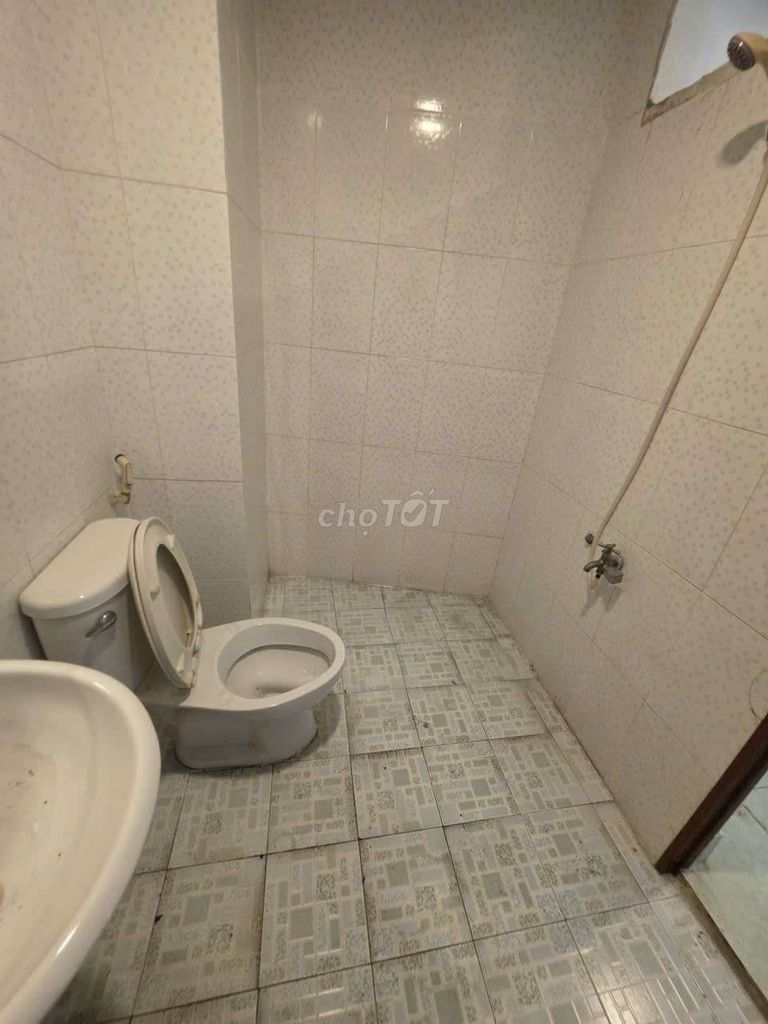 Фото 3: 💥СДАЁТСЯ ПЕРВЫЙ ЭТАЖ - 4 x 20M : 9,5 млн 💥
🏡 Нгуен Кьем, Фу Нюан