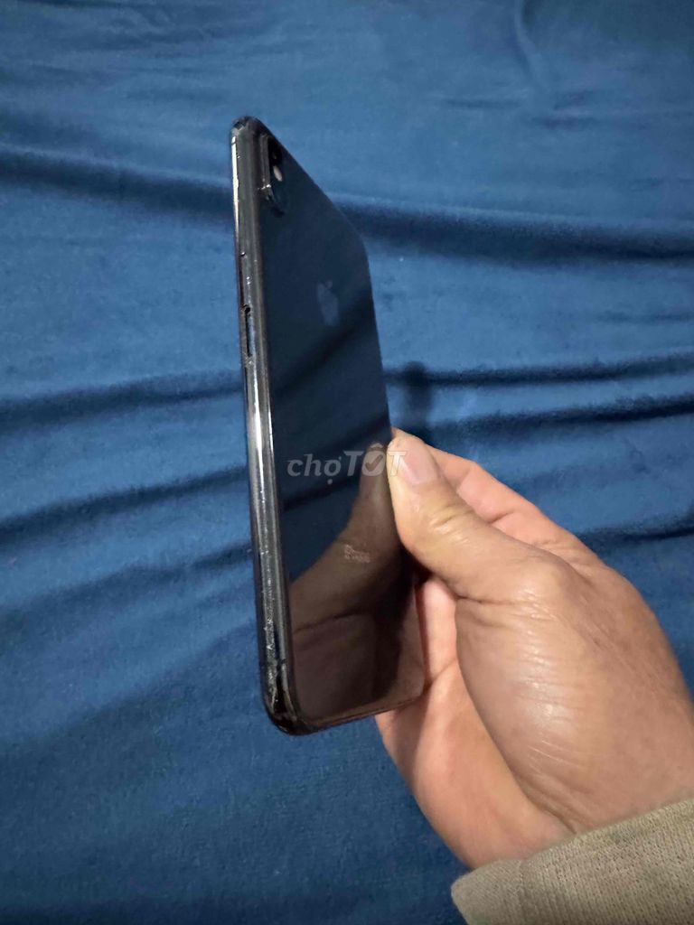 Фото 2: Apple iPhone XS Max черный