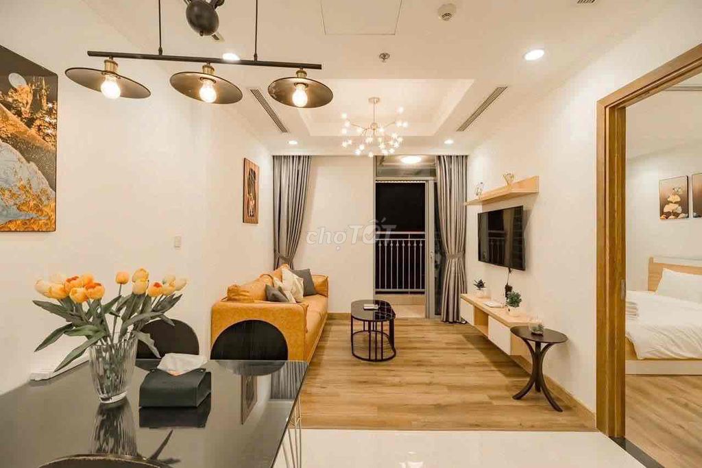 Фото 2: Срочная продажа квартиры с 1 спальней. Полная мебель Vinhomes Central Park