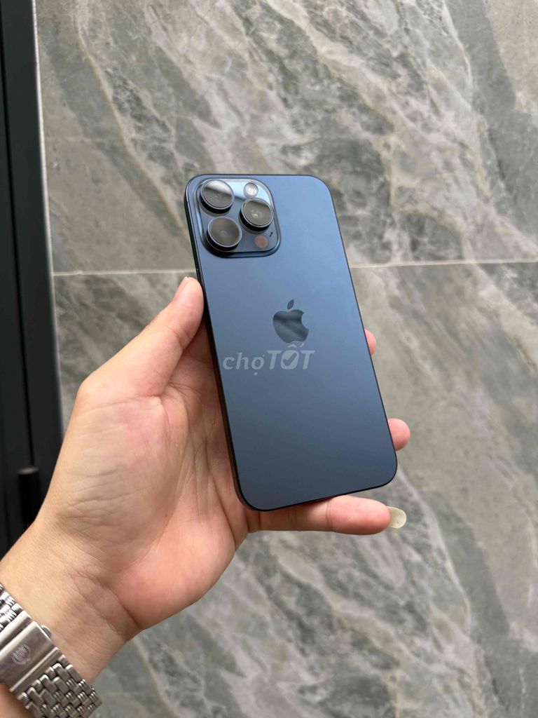 Фото 3: Apple iPhone 15 Pro Max 256GB синий 88%