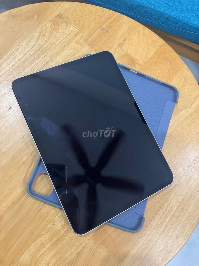 Фото 2: Apple iPad Pro 11 inch M4 256GB серебристый