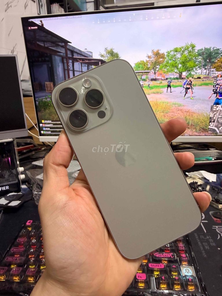 Apple iPhone 16 Pro 128GB физическая SIM-карта