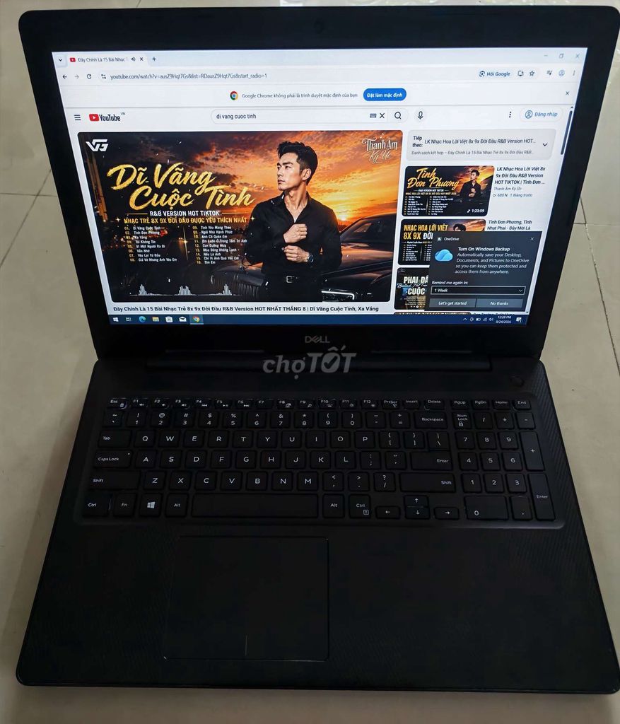 Dell Inspiron 3580 i5 8265U 15.6 inch 8GB/128GB