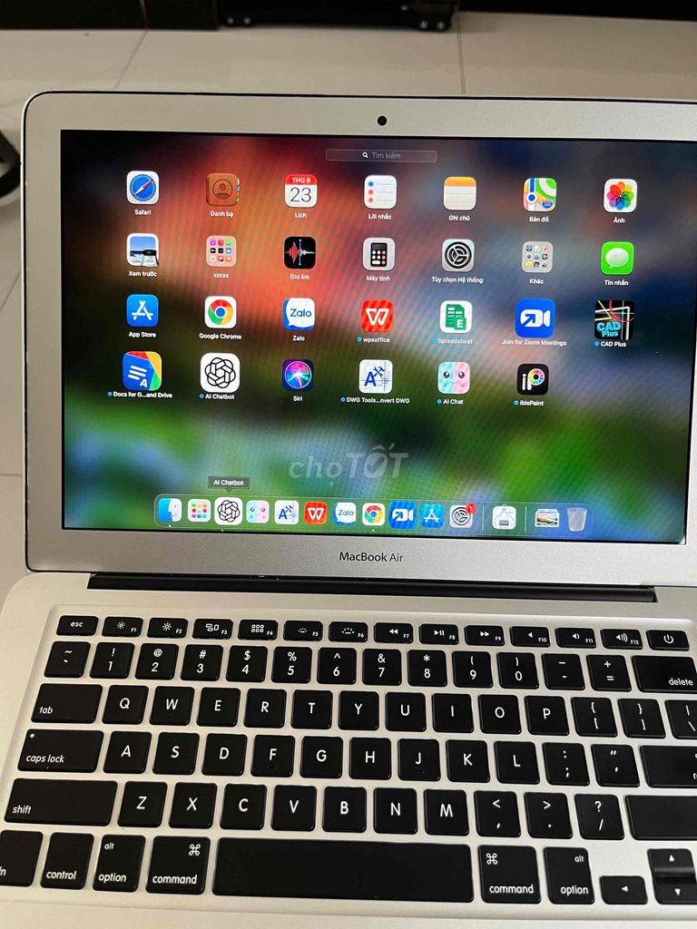 Фото 3: Apple MacBook Air i5 13 inch 4GB Silver