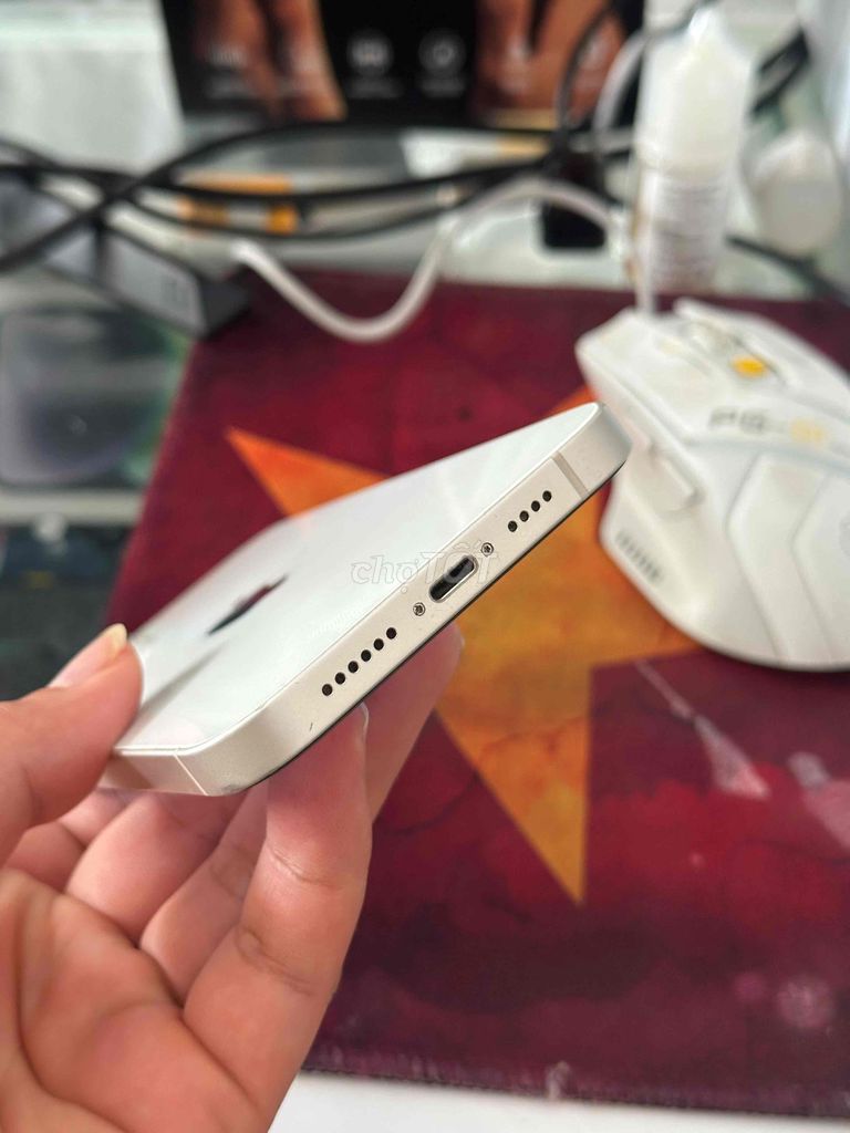 Фото 3: Apple iPhone 14 Plus 256GB Белый Зин Фей