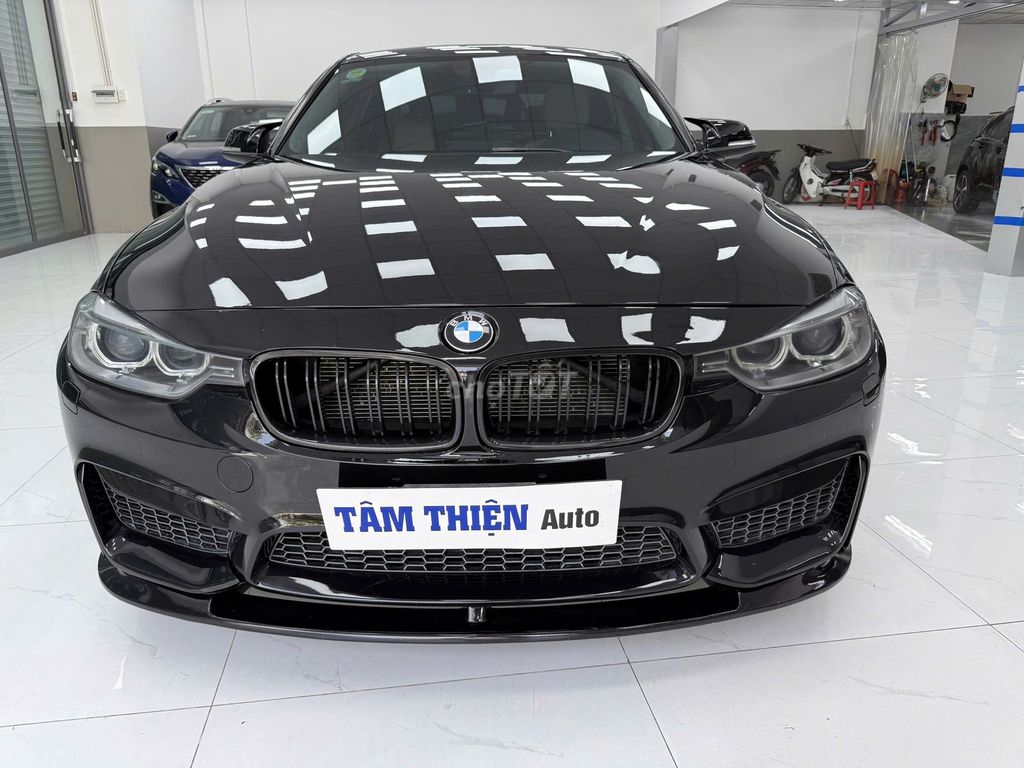 BMW 328i 2012 Черный Германия