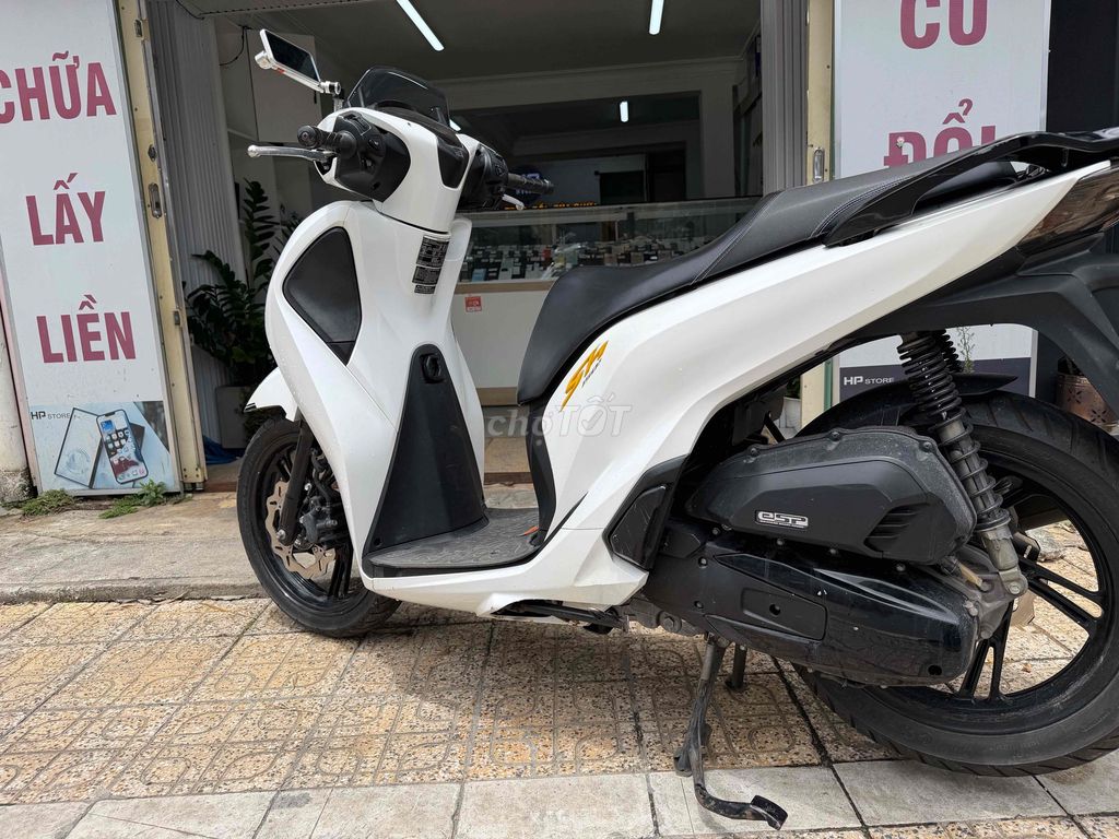 Honda SH 150 ABS 2018 Белый 25.000 км