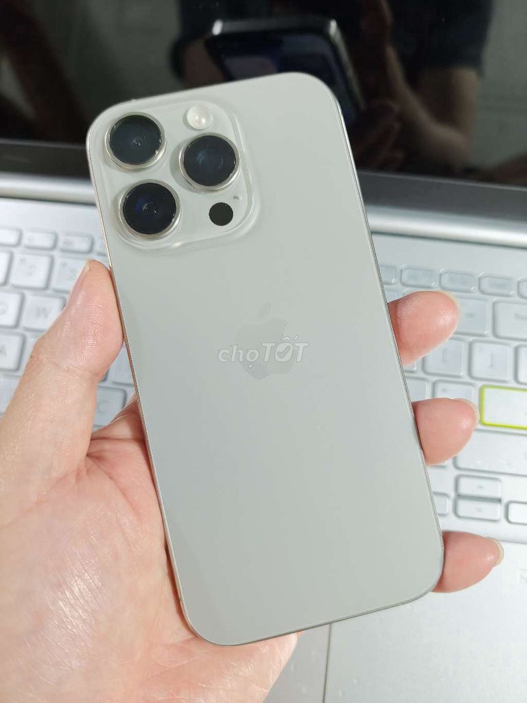 iPhone 16 Pro 128GB титан, гарантия до 13/12/26, продажа или обмен