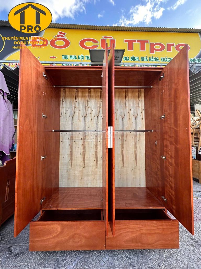 Фото 3: Tủ quần áo Gỗ Nâu đỏ 4 cánh chắc chắn