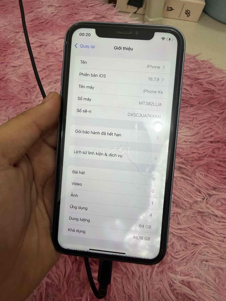 Фото 3: iPhone XR 64GB, mất Face ID, vỏ xấu
