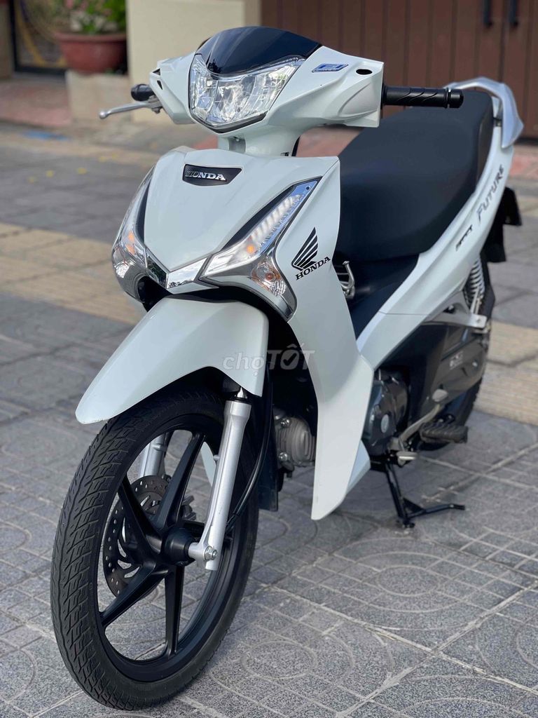Фото 2: Honda Future Led 2024 Белый 11 тыс. км