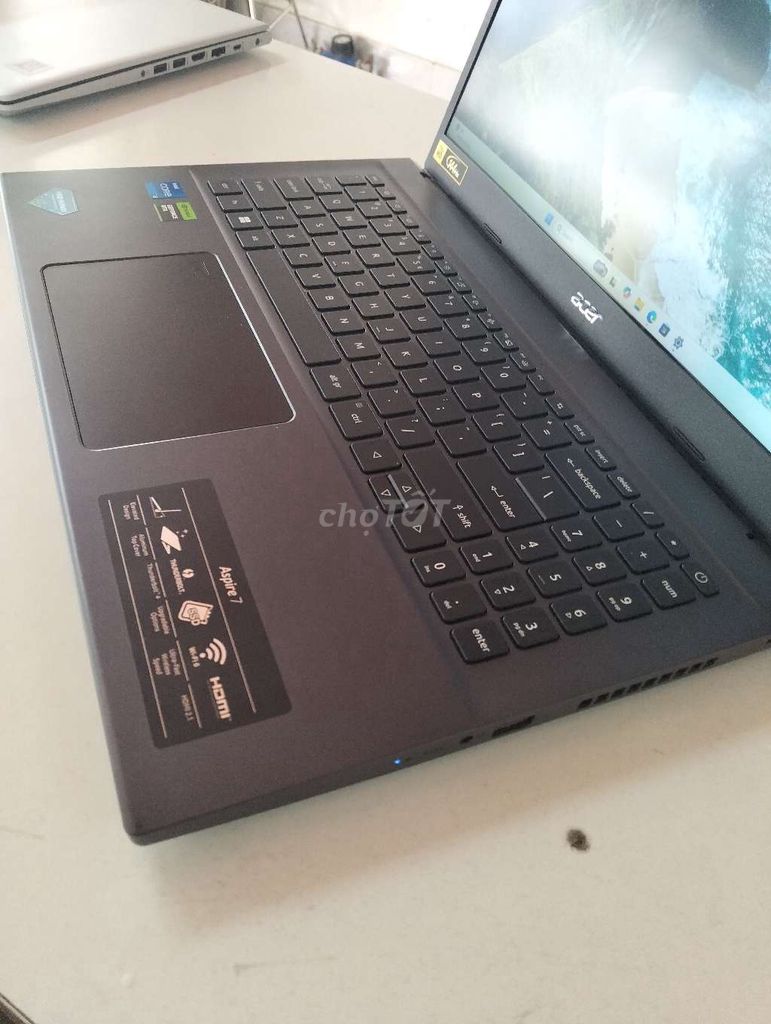 Фото 2: Acer Aspire 7 i5 Gen 12 8GB/512GB RTX 2050
