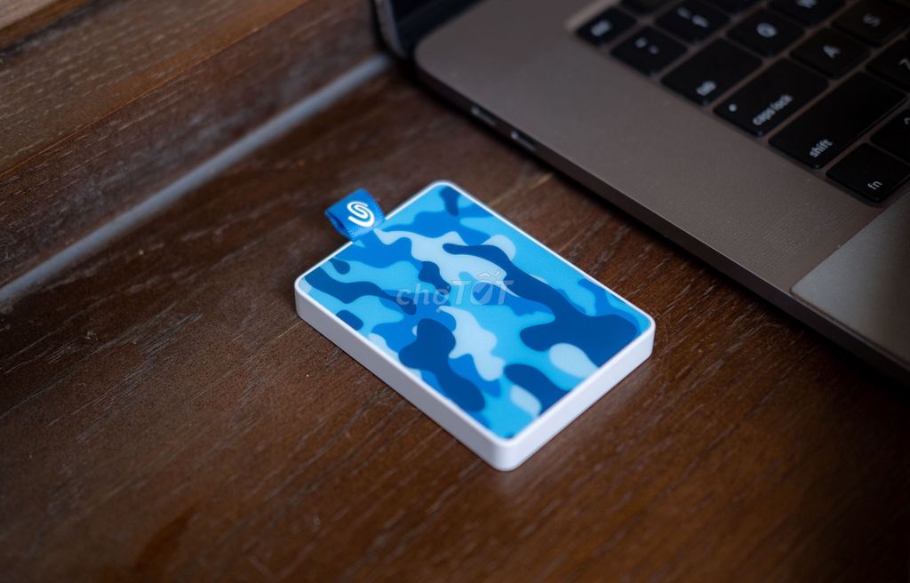 Портативный SSD-накопитель Seagate One Touch Camo 500GB