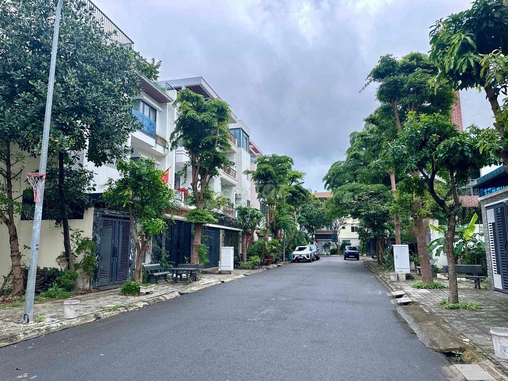 Фото 3: Земельный участок в КĐТ An Bình Tân, Phước Long, направление на юго-восток, отдельная книга