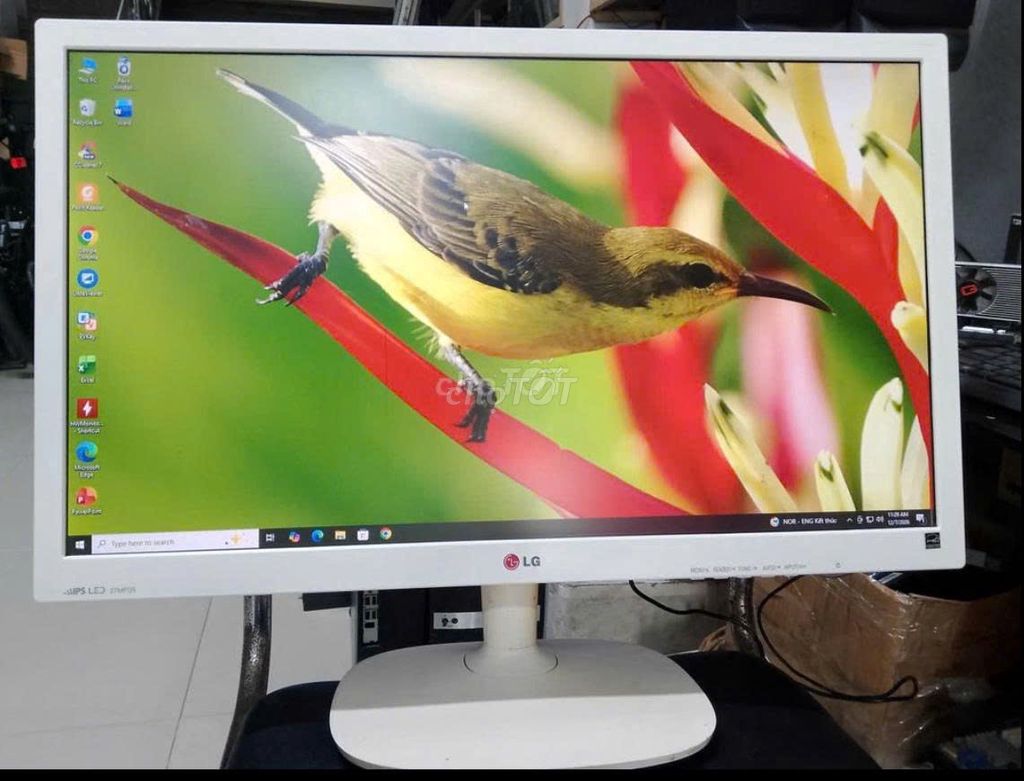 Монитор LG 27MP35 27 дюймов белый, б/у