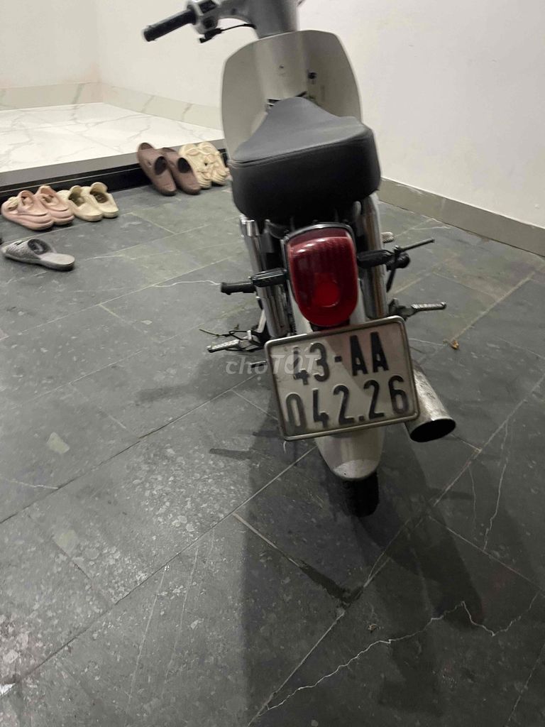 Фото 2: Honda Cub 110cc Серебристый
