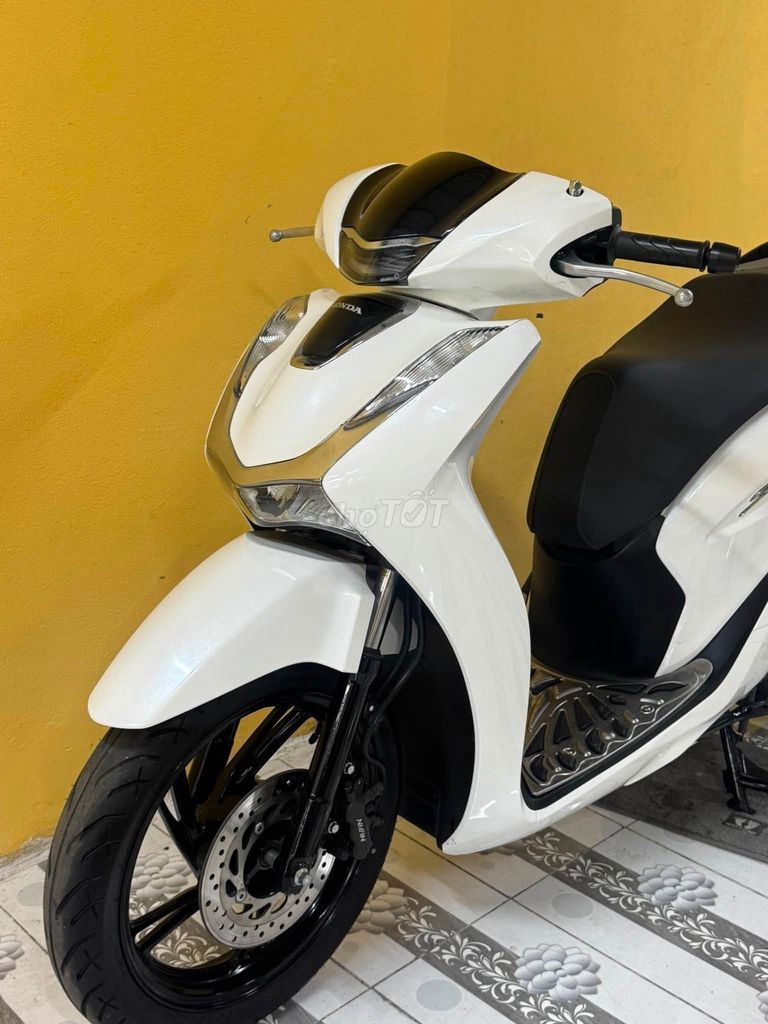 Фото 2: Sh 125 đời 2024 siêu lướt mới keng