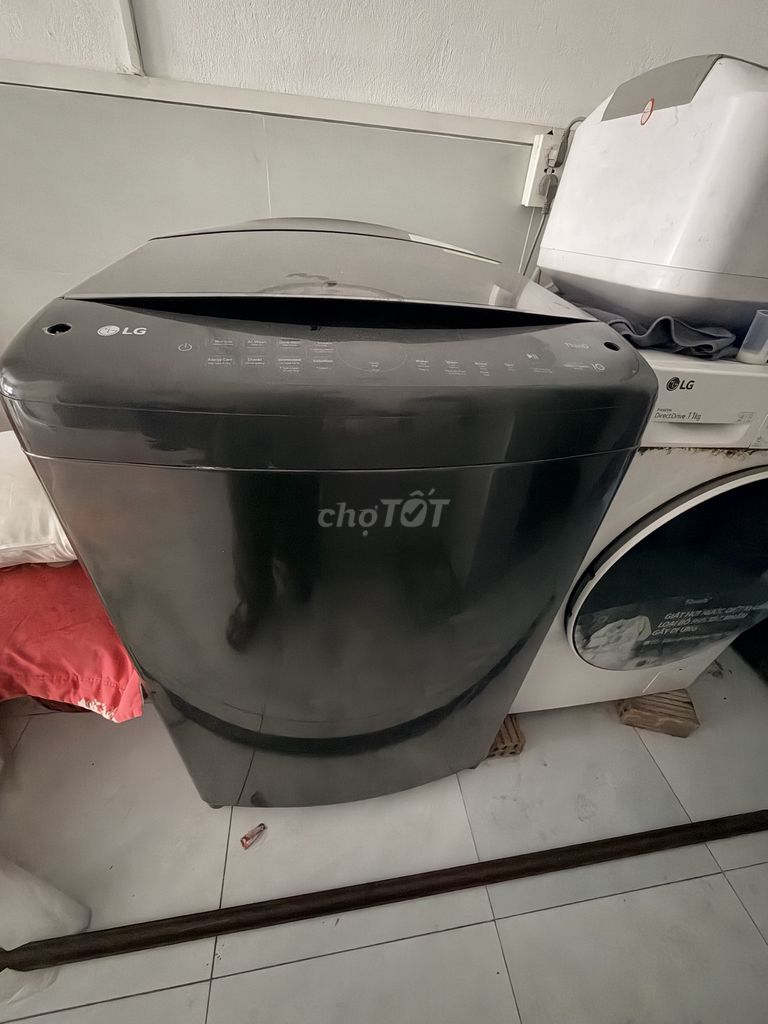 Стиральная машина LG 11 кг, серая