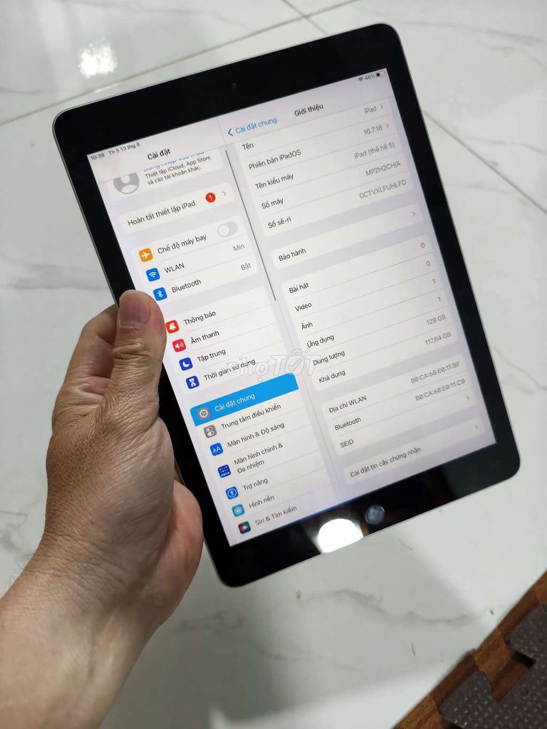 Фото 2: Apple iPad Gen 5 128GB большой экран, отзывчивый сканер отпечатков