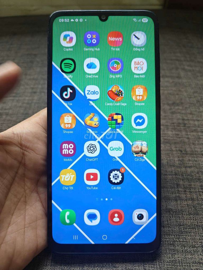Фото 2: Samsung Galaxy A05 128GB чёрный 2023
