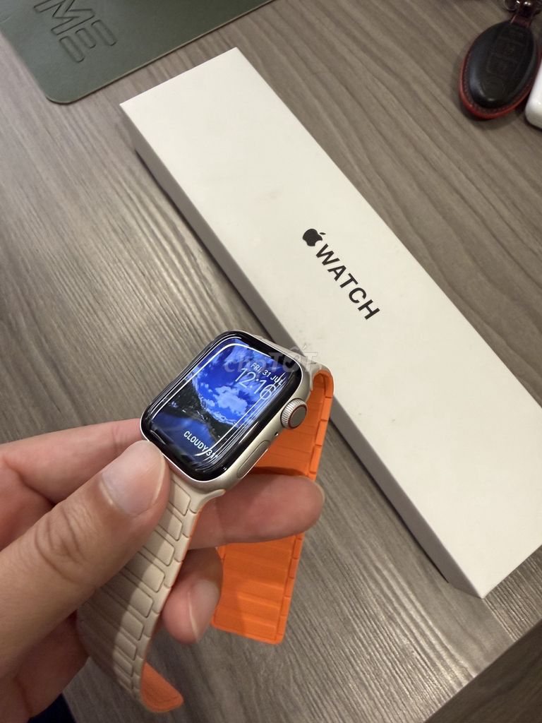 Apple Watch SE Gen 2 Белый 85%