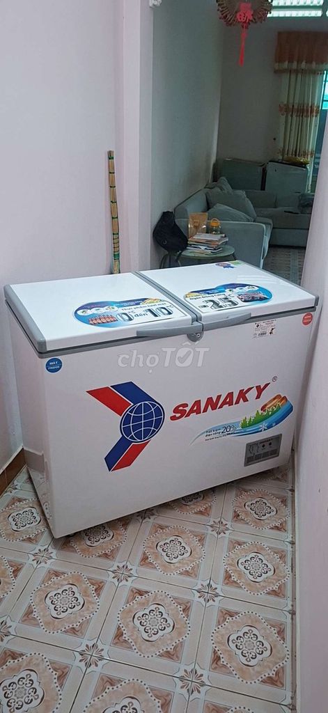 Морозильный ларь Sanaky 220 литров, еще на гарантии