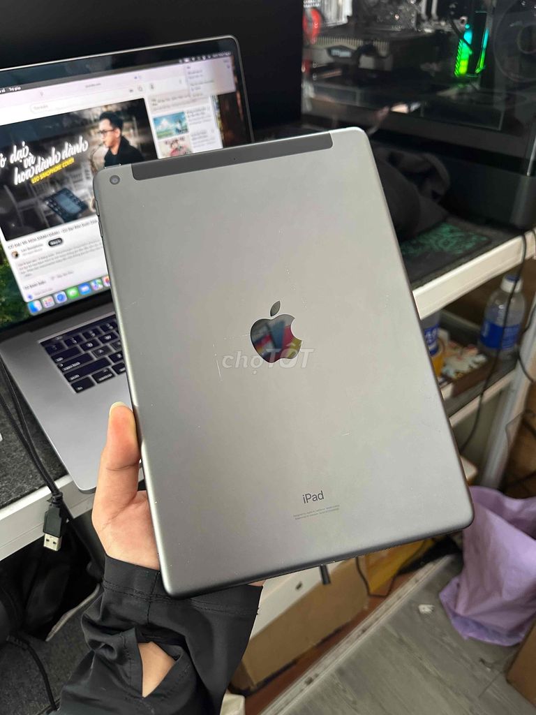 Apple iPad Gen 9 64GB Wifi + 4G Серый