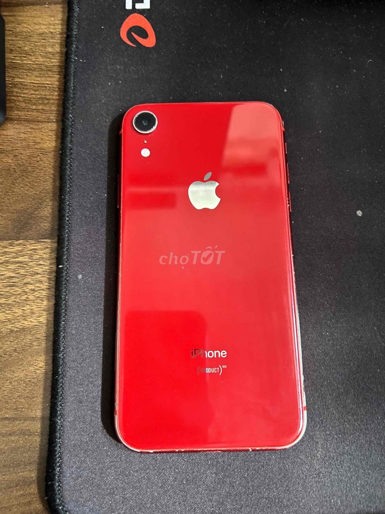 Apple iPhone XR 64GB Красный