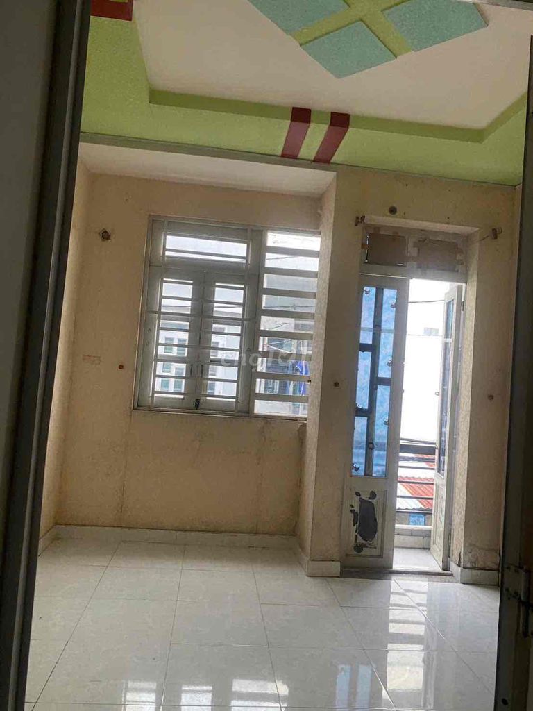 Фото 3: Nhà trệt 2 lầu 4*7, 2PN, gần Gò Vấp