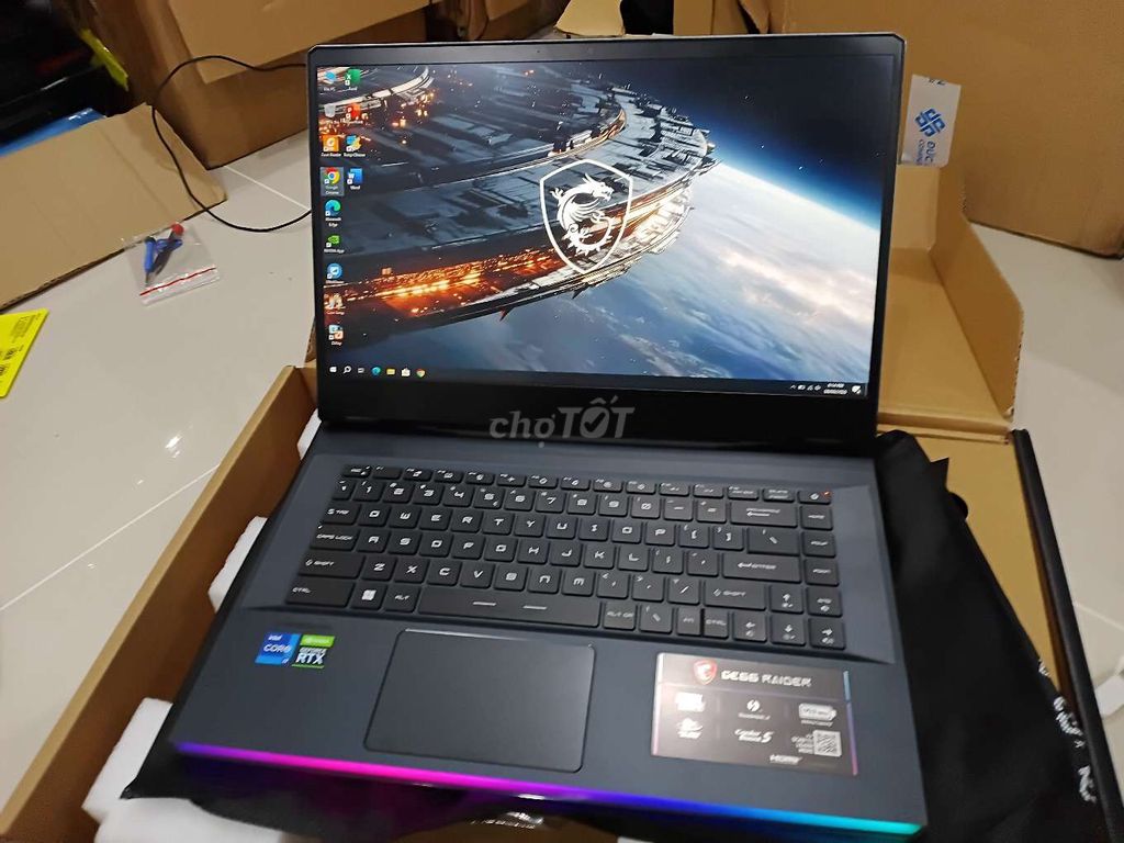 Фото 2: MSI GE66 I7 11800H 16GB/512GB RTX 3060