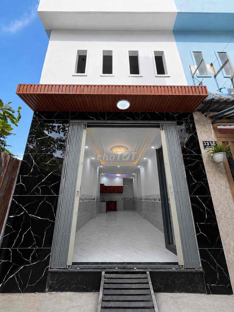 Фото 2: Сдается дом, переулок для автомобилей 376 Huỳnh Tấn Phát, Tân Thuận, Q7 (бывш.), площадь 3,2x11 м, новый дом