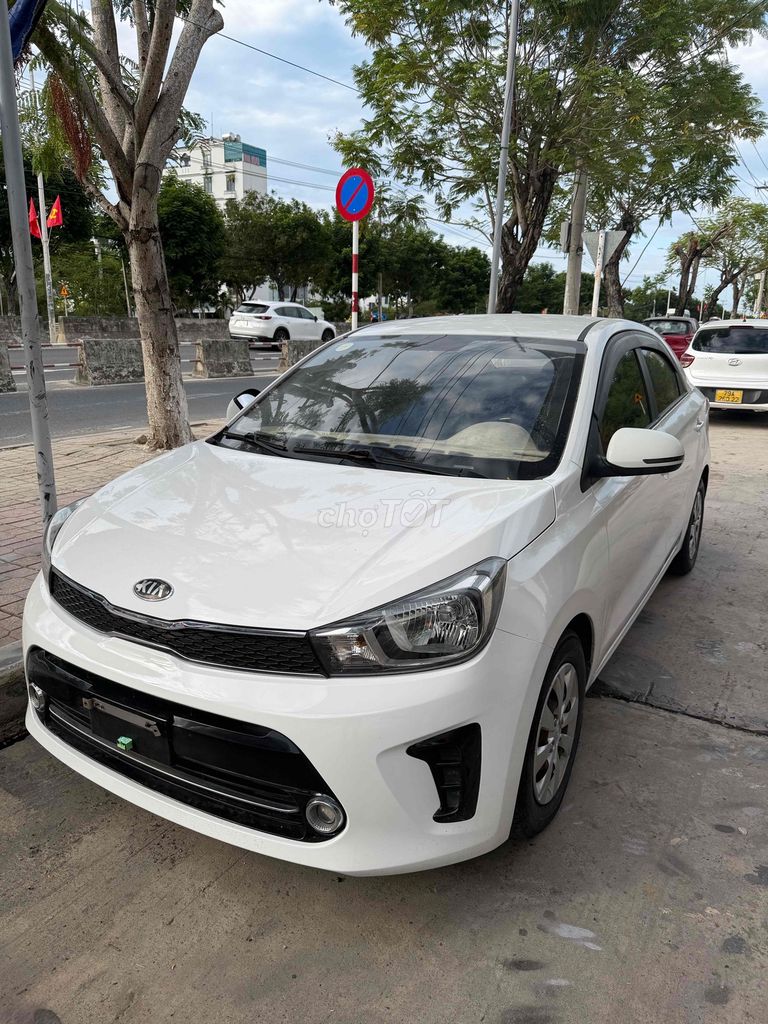 Фото 2: Kia Soluto 2019 механика белый