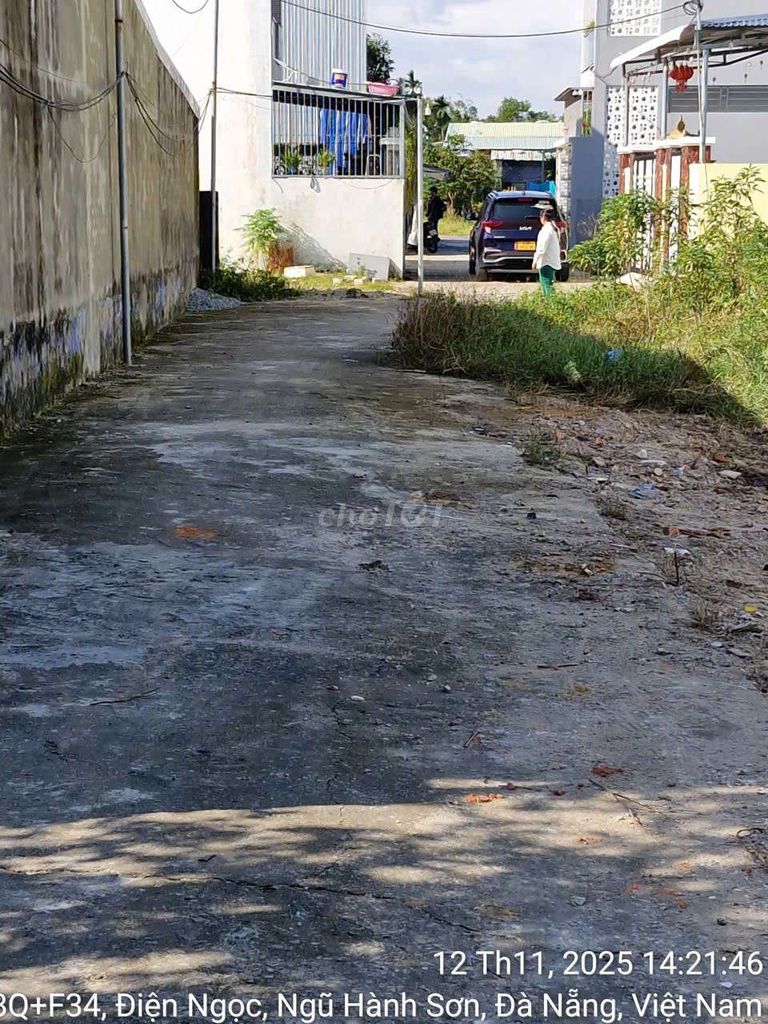 Продажа участка в переулке Май Данг Чон