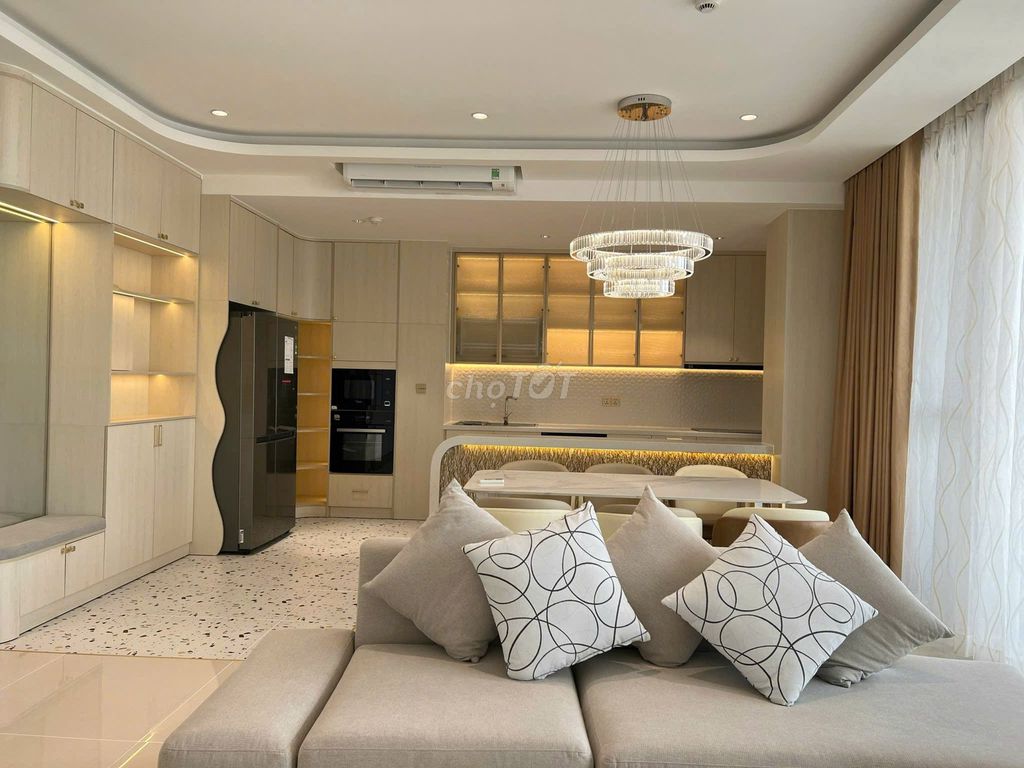 Фото 2: Сдается квартира Happy Valley, PMH, Q7. Площадь 118 м², 3 спальни, бесплатное парковочное место, всего 25 млн/мес