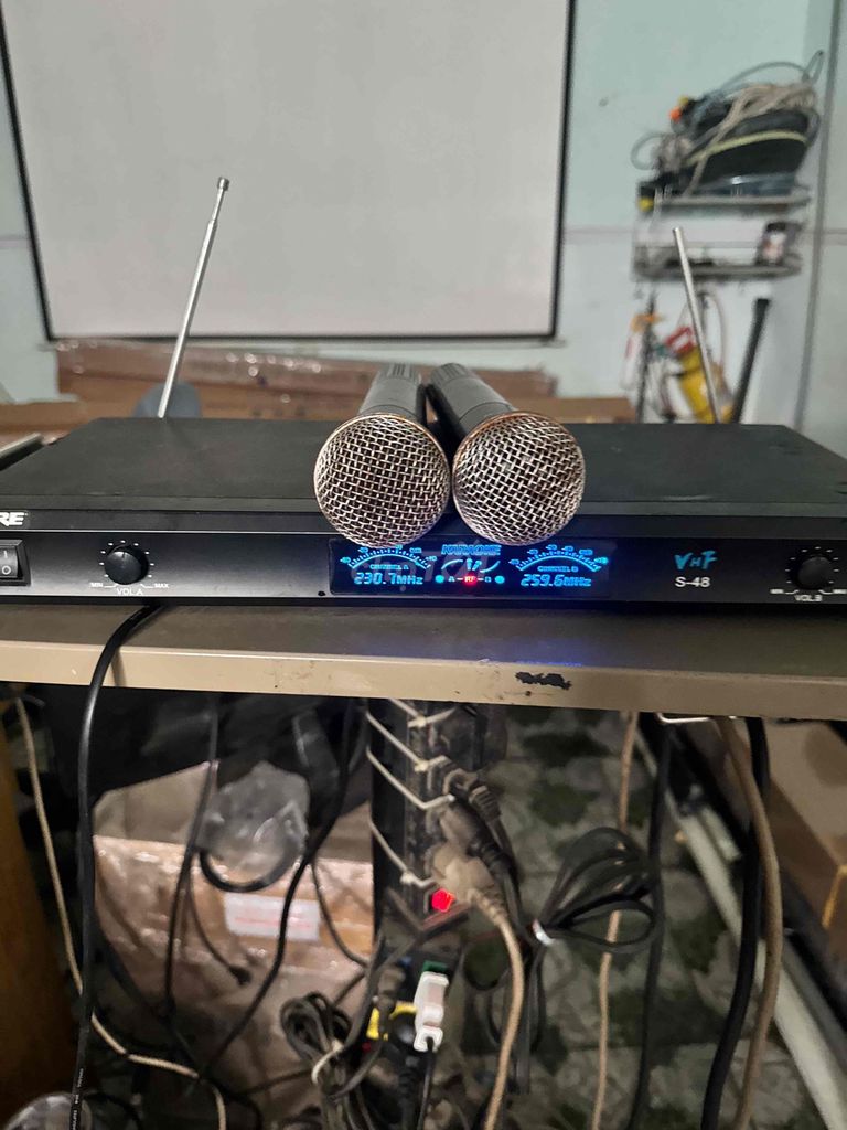 Микрофон караоке VHF-S48, волна VHF, черный