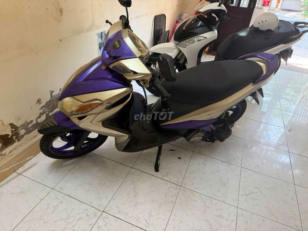 Фото 2: Yamaha Luvias фиолетово-золотой Вьетнам