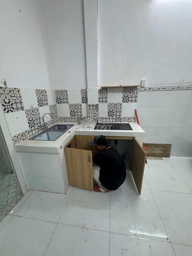 Фото 3: Сдаётся дом Нгуен, 1 этаж + 1 мансарда, рядом с рынком Батьеу, залог 1 месяц