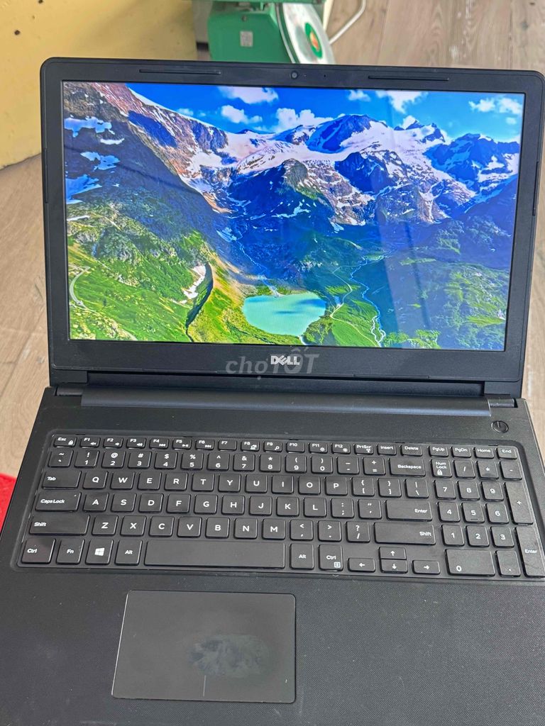 Фото 2: Продажа ноутбука Dell i3 th7 для работы и учёбы