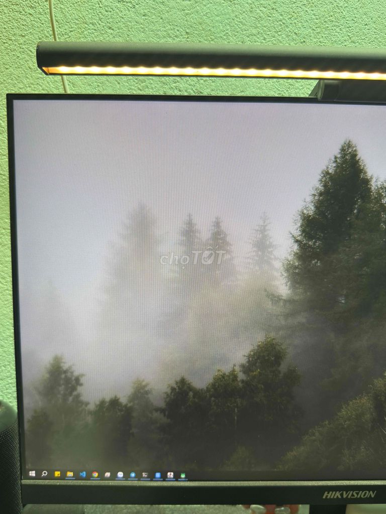 Фото 2: Монитор HikVision DS-D5024FN11 24 дюйма FHD