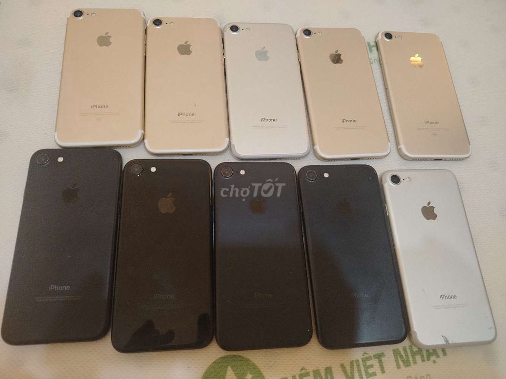 Apple iPhone 7G 32GB Золотой, Черный, Серебряный, полный функционал
