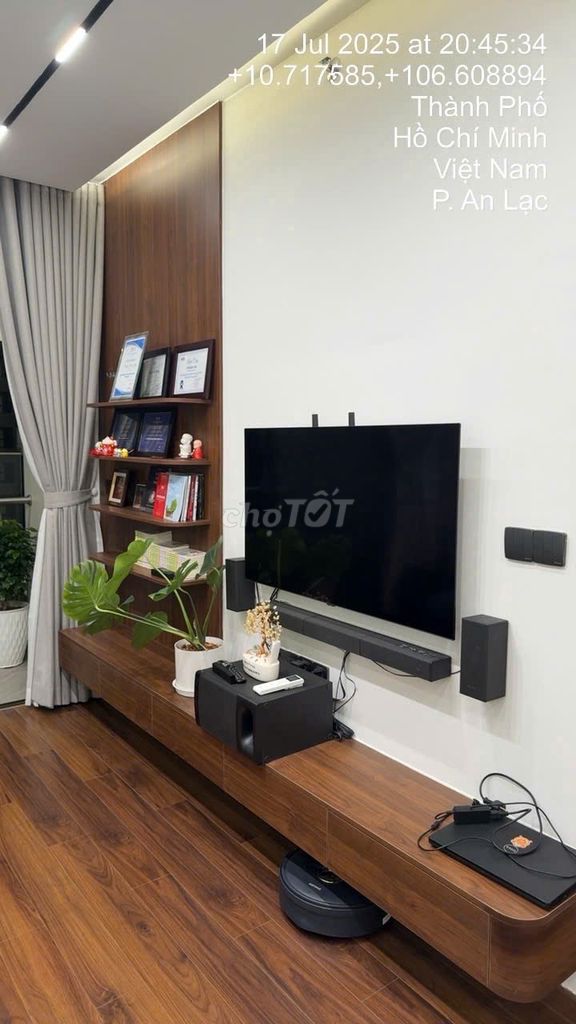 Фото 3: Сдаётся угловая квартира 80 м², 2 спальни — 2 санузла