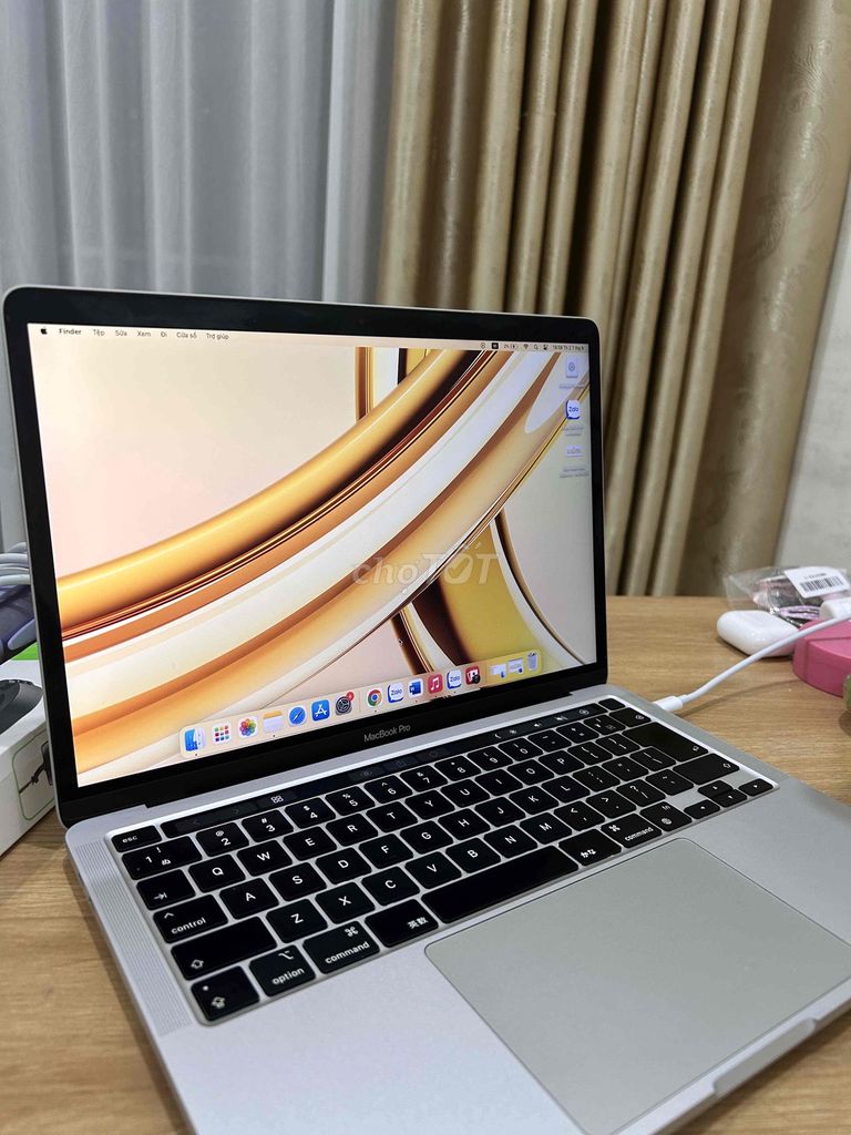 Apple Macbook Pro M1 16GB/512GB серебристый