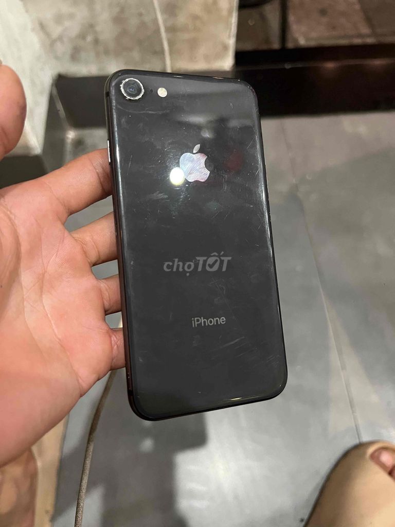 Фото 2: iPhone 8 64GB на запчасти