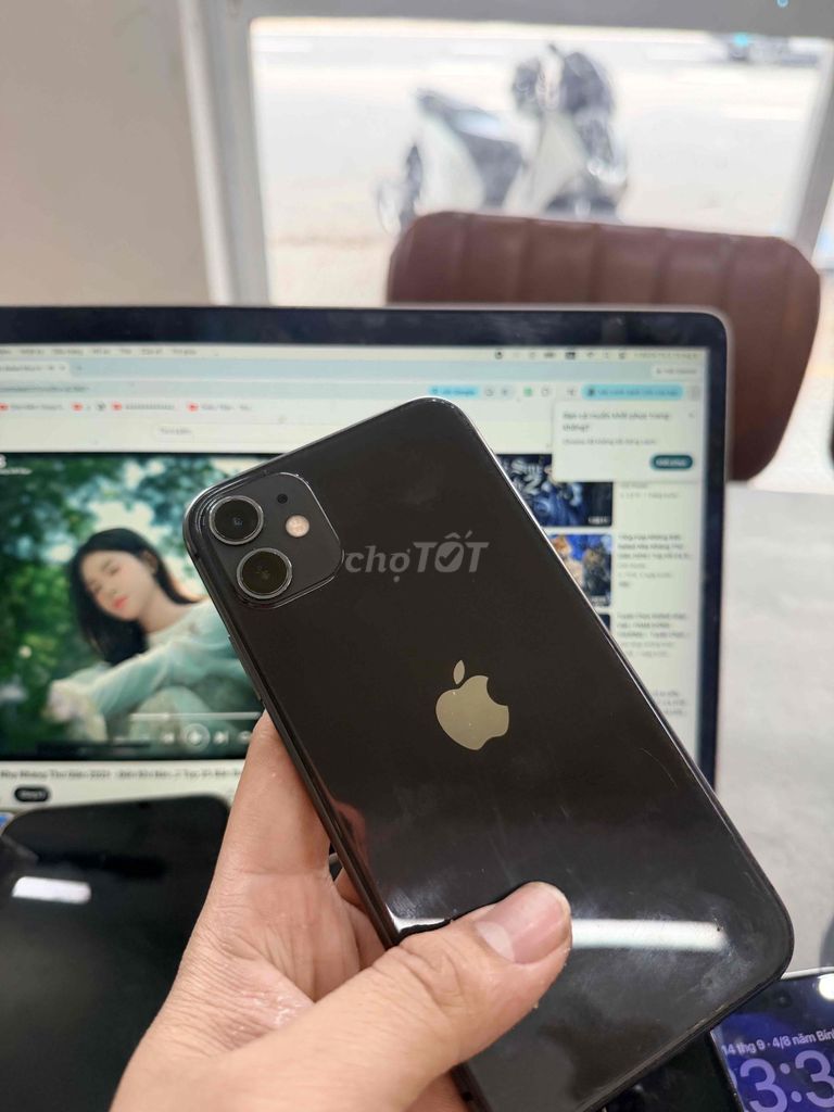 Фото 3: iPhone 11 64GB Đen