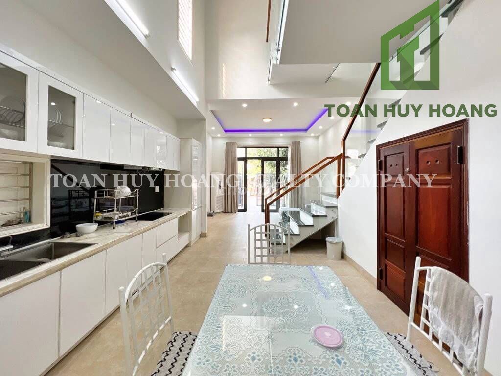 Фото 3: ДОМ В РАЙОНЕ НАМ ВЬЕТ А – 100М² | 2 ЭТАЖА | 2 СПАЛЬНИ