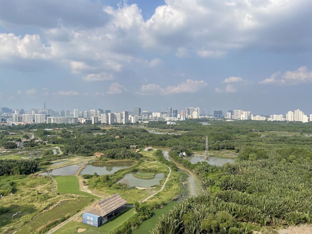 Dragon Hill 1 | 104 м² (3 спальни + 2 санузла) | Красная книга | угловая квартира. Вид на Phú Mỹ Hưng