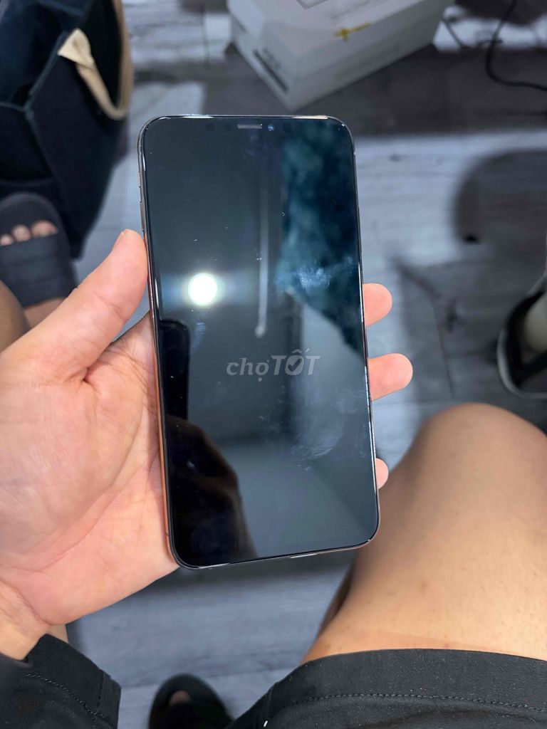 iPhone XS Max 64GB версия lock, все функции работают